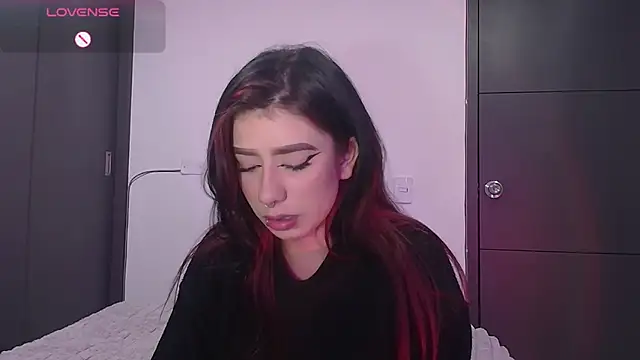 Snapshot of Your_rosalie chatting on 11, 9, 2025 Your rosalie online show from 11, 9, 2025