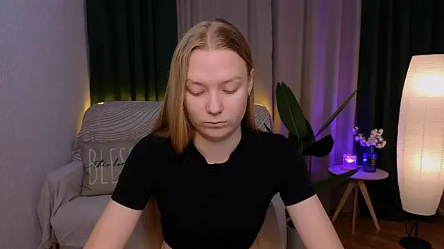 CarolynCohen   online show from 9, 12, 2024