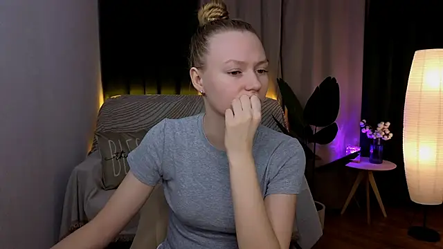 CarolynCohen   online show from 14, 1, 2025