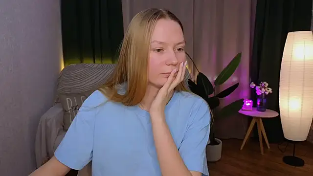 CarolynCohen   online show from 27, 1, 2025