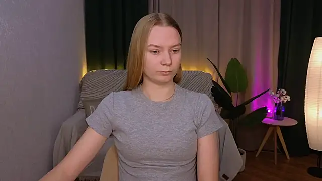 CarolynCohen   online show from 3, 2, 2025