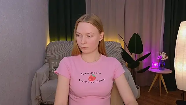 CarolynCohen   online show from 6, 2, 2025