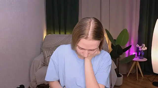 CarolynCohen   online show from 12, 2, 2025