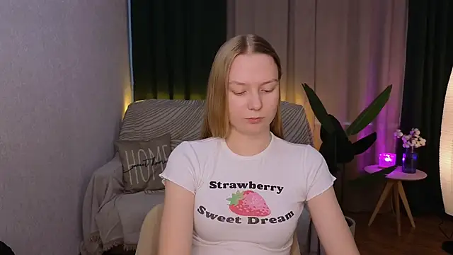 CarolynCohen   online show from 14, 2, 2025