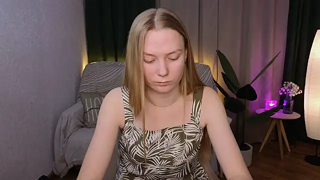 CarolynCohen   online show from 17, 2, 2025