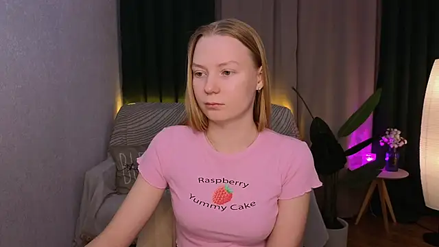 CarolynCohen   online show from 21, 2, 2025