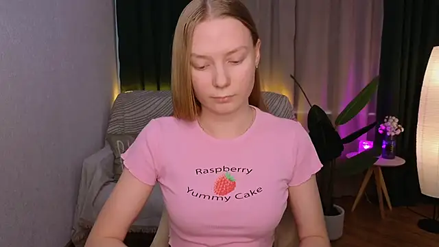 CarolynCohen   online show from 21, 2, 2025