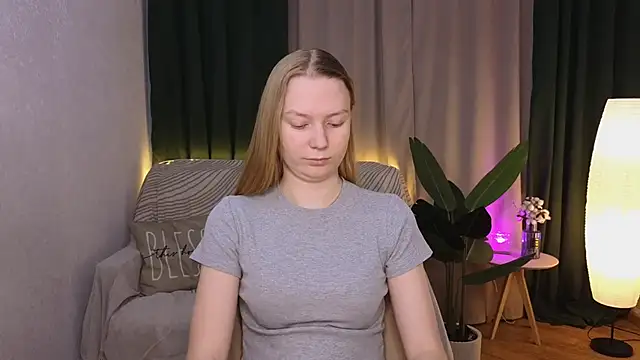 CarolynCohen   online show from 3, 3, 2025