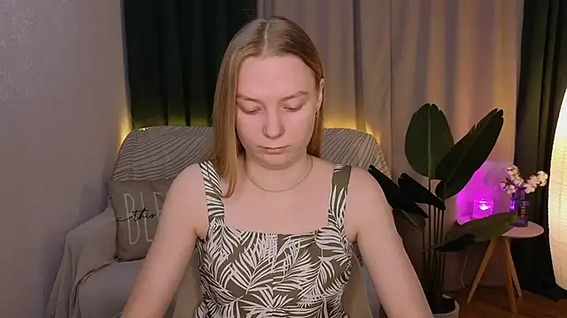 CarolynCohen   online show from 14, 3, 2025