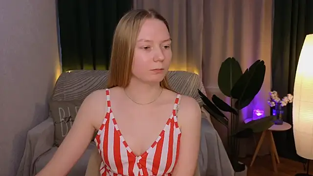 CarolynCohen   online show from 17, 3, 2025