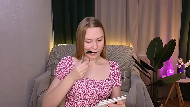 CarolynCohen   online show from 20, 3, 2025