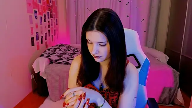 Vanessa Verona online show from 9, 2, 2025