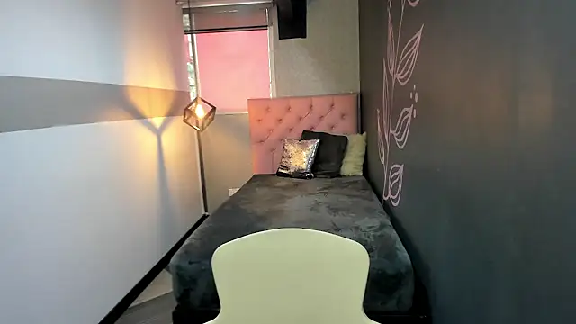 GiaFox  online show from 16, 3, 2025