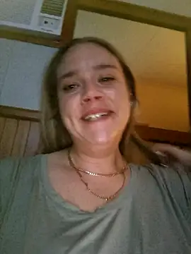 Snapshot of Off_the_Lesh chatting on 7, 11, 2025 Off the Lesh online show from 7, 11, 2025