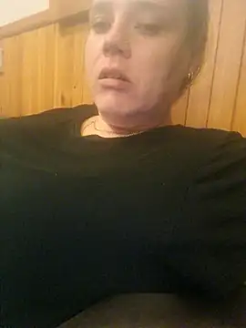 Snapshot of Off_the_Lesh chatting on 18, 11, 2025 Off the Lesh online show from 18, 11, 2025