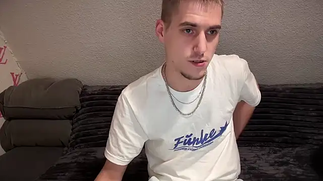 Cookieboy88 online show from 18, 12, 2024