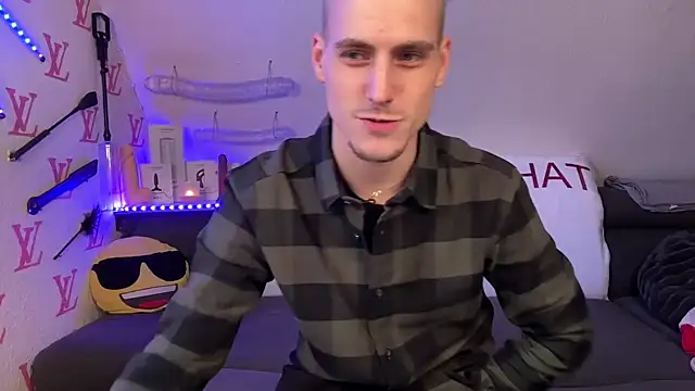 Cookieboy88 online show from 13, 2, 2026