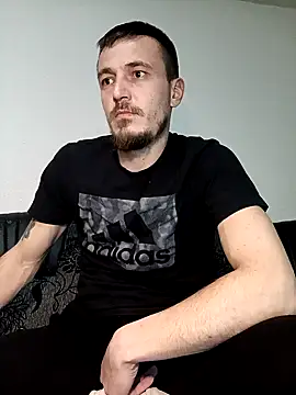 Snapshot of mayk18cm chatting on 1, 2, 2025 mayk18cm online show from 1, 2, 2025