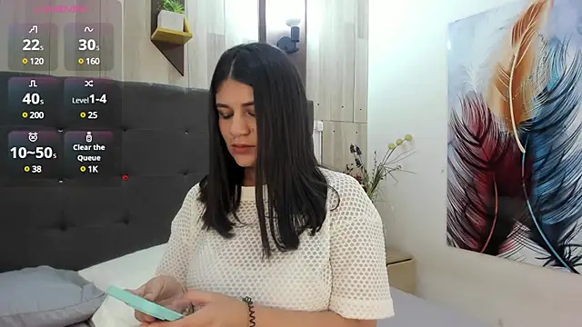 Sara Johnsonn online show from 30, 1, 2025