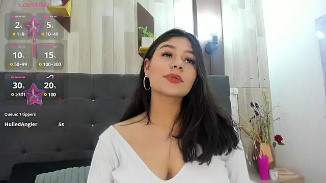 Sara Johnsonn online show from 22, 2, 2025