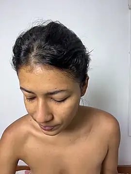 Valentinabaker online show from 3, 11, 2025