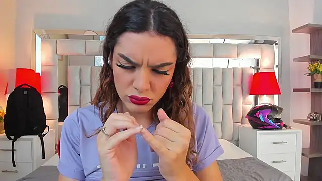 Snapshot of mariiahneedles chatting on 11, 11, 2025 mariiahneedles online show from 11, 11, 2025