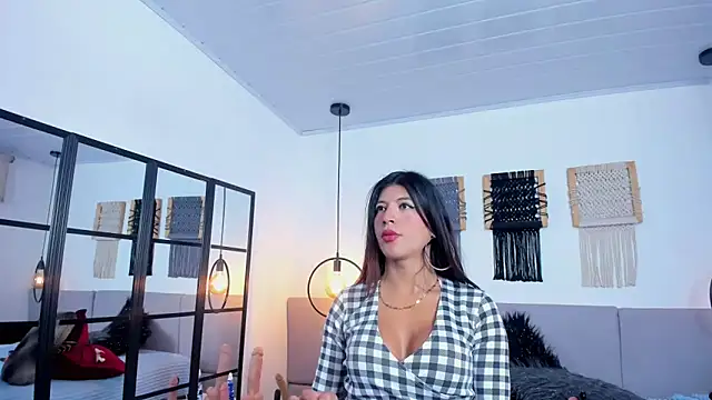 Sweet camille online show from 21, 10, 2025