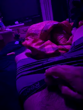 Snapshot of ericxxx222 chatting on 16, 9, 2025 ericxxx222 online show from 16, 9, 2025