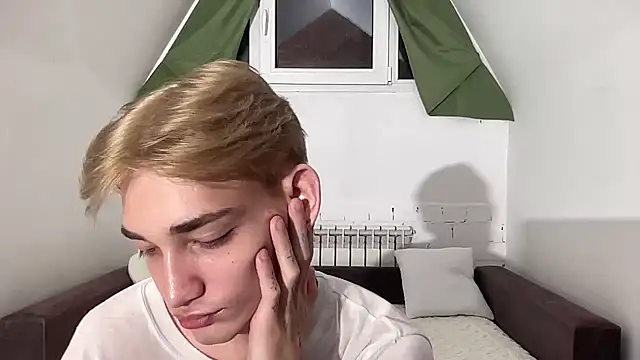 Nick Win online show from 2, 1, 2025