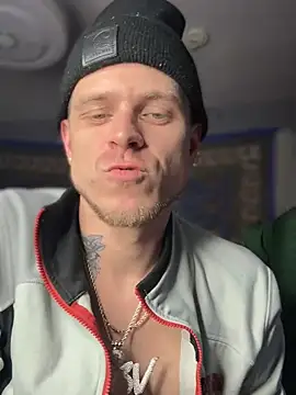 Snapshot of traejddd chatting on 18, 9, 2025 traejddd online show from 18, 9, 2025