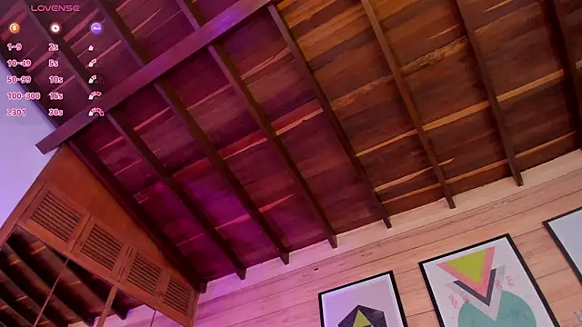 IzzyWild online show from 13, 2, 2025