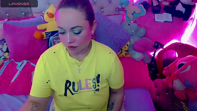 Snapshot of martina_bk chatting on 15, 3, 2025 martina bk online show from 15, 3, 2025