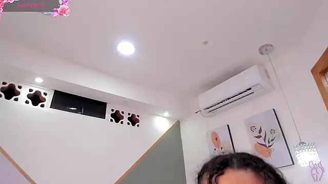 kitty kayo online show from 2, 12, 2024