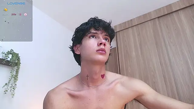 Snapshot of badboy_one_ chatting on 19, 9, 2025 badboy one online show from 19, 9, 2025