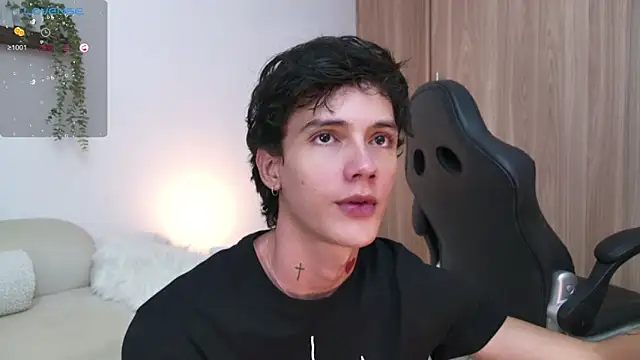 Snapshot of badboy_one_ chatting on 28, 9, 2025 badboy one online show from 28, 9, 2025