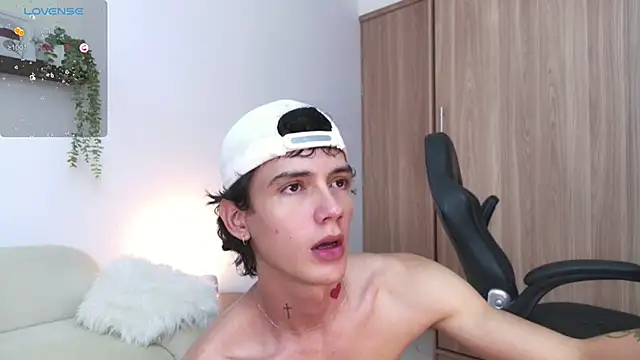 Snapshot of badboy_one_ chatting on 29, 9, 2025 badboy one online show from 29, 9, 2025