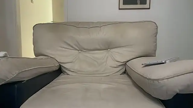 Horny00boy0 online show from 18, 1, 2025