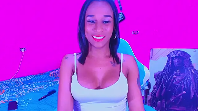 Snapshot of Black_godessTs chatting on 3, 10, 2025 Black godessTs online show from 3, 10, 2025