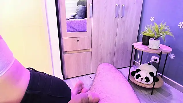 Hot Couple666 online show from 6, 2, 2025