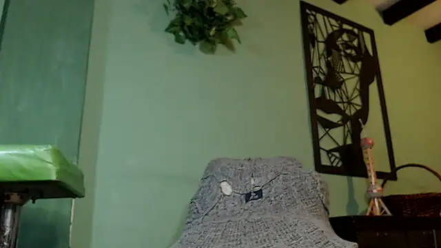 thirstymoonxx online show from 31, 1, 2025