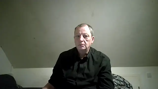 chubbybear2cum online show from 1, 4, 2026