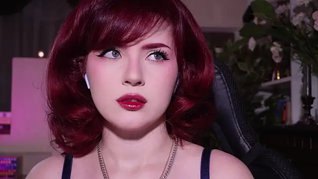 Chriss Fox online show from 26, 11, 2025