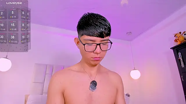 CodyTwink online show from 5, 6, 2026