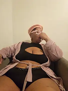AllLeggs online show from 6, 5, 2026