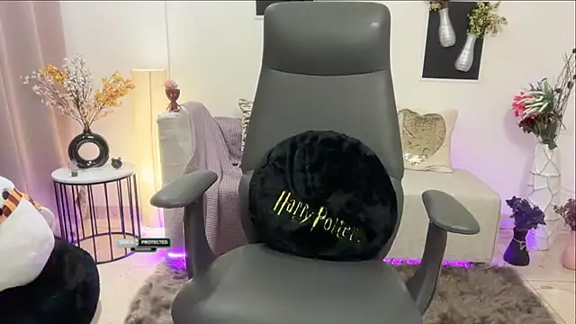 Unique-Beauty online show from 10, 4, 2026