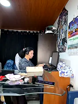 Selket11 online show from 25, 1, 2025