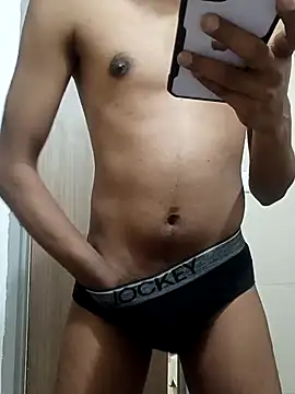 Snapshot of JerryJerome01 chatting on 1, 3, 2025 JerryJerome01 online show from 1, 3, 2025