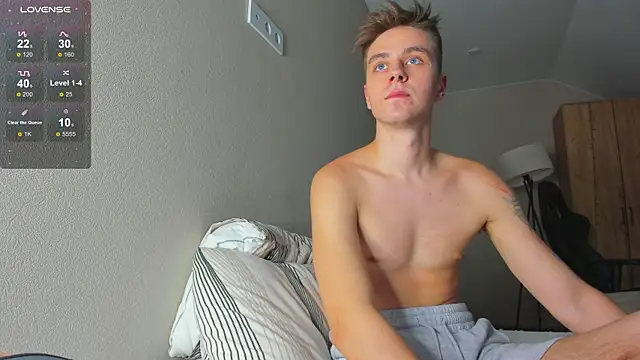 TaisonBrownX online show from 15, 2, 2025