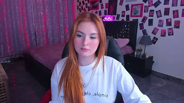 BellaTorne  online show from 22, 3, 2025