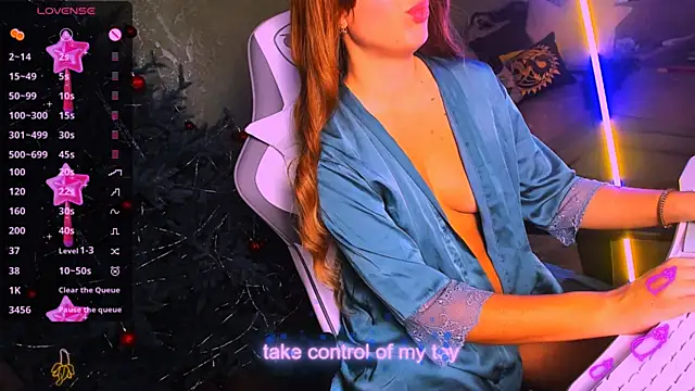 ReggieMeow online show from 6, 2, 2025